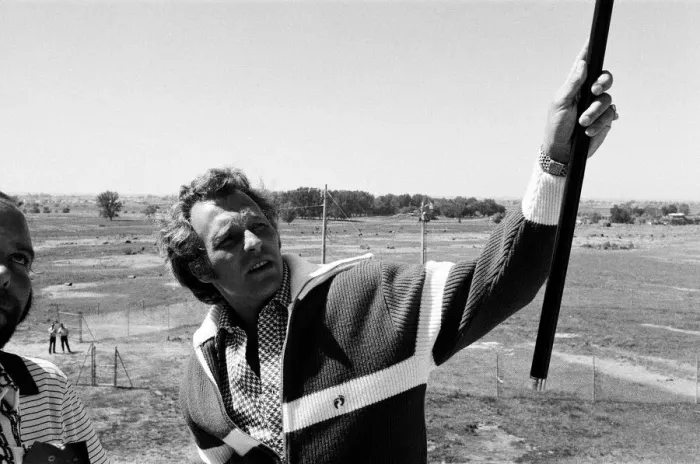 Framed Print : Stuntman Evel Knievel prepares to jump Snake River Canyon