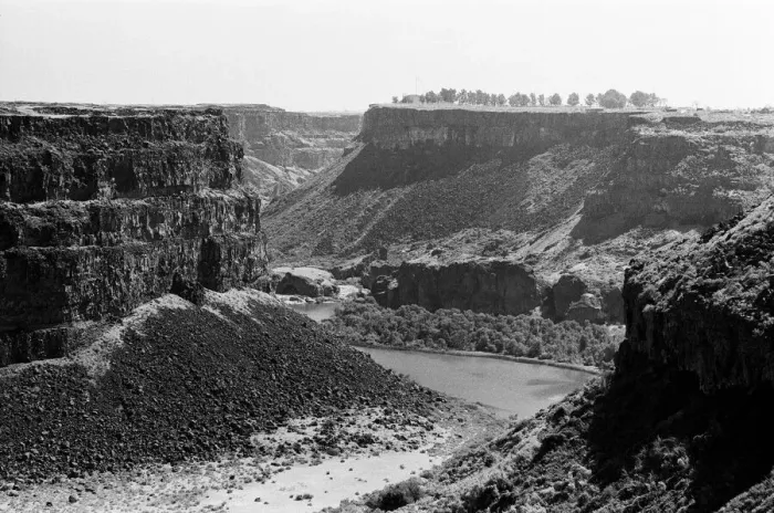 Framed Print : Stuntman Evel Knievel prepares to jump Snake River Canyon Framed Print : Stuntman Evel Knievel prepares to jump Snake River Canyon