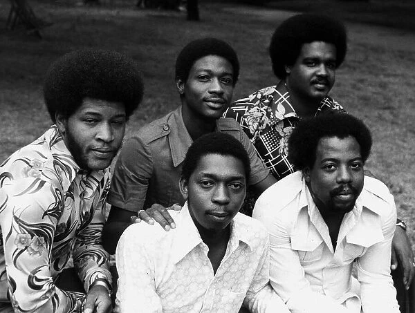 The Stylistics 21st July 1975 the pop group sight-seeing in London