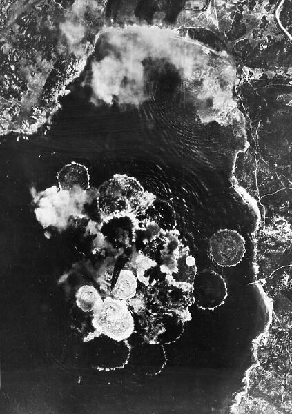 The successful fortress attack on Italys heavy cruisers 'Trieste'