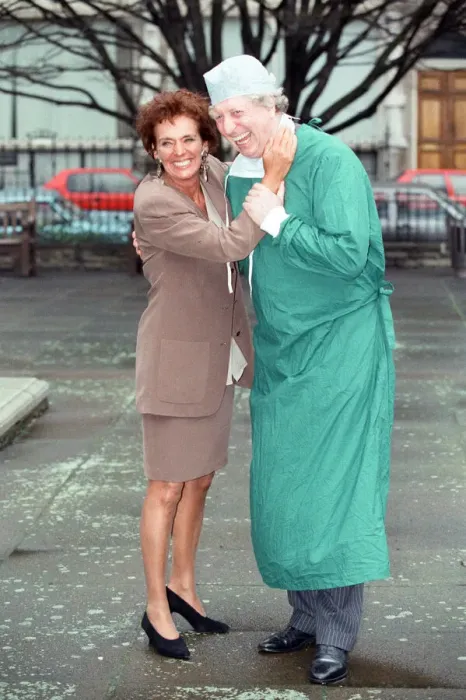 Framed Print : Sue Johnston and Tom Baker attend a photocall for ITV series Medics Framed Print : Sue Johnston and Tom Baker attend a photocall for ITV series Medics