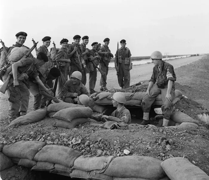 Framed Print : Suez Crisis 1956 British troops of the 1st Battalion York Framed Print : Suez Crisis 1956 British troops of the 1st Battalion York