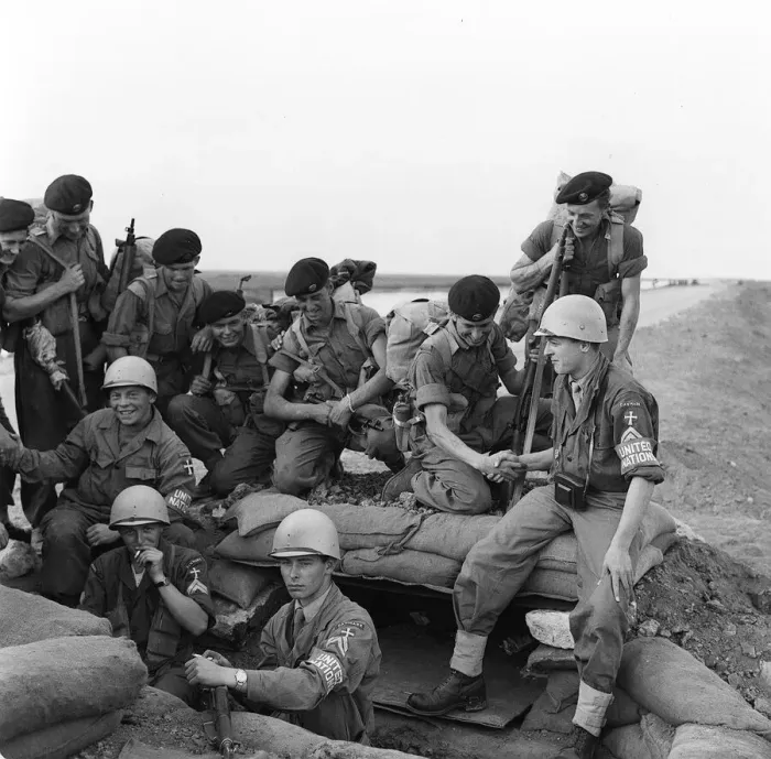 Framed Print : Suez Crisis 1956 British troops of the 1st Battalion York Framed Print : Suez Crisis 1956 British troops of the 1st Battalion York