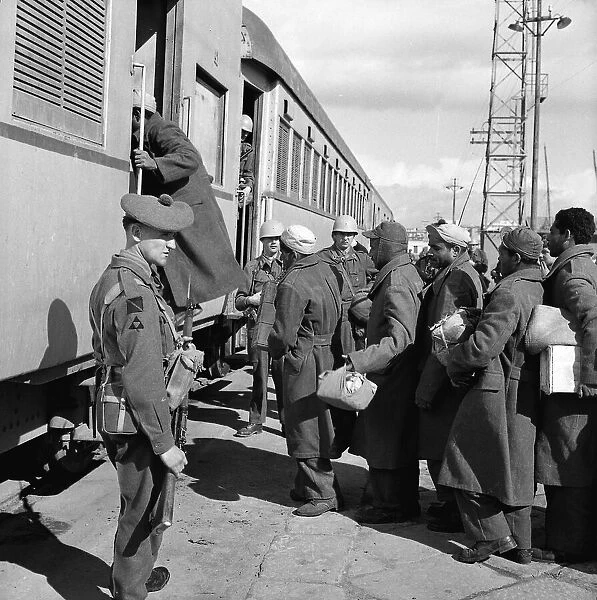 Suez Crisis 1956 Egyptian POWs are returned to Cairo by UN operated trains