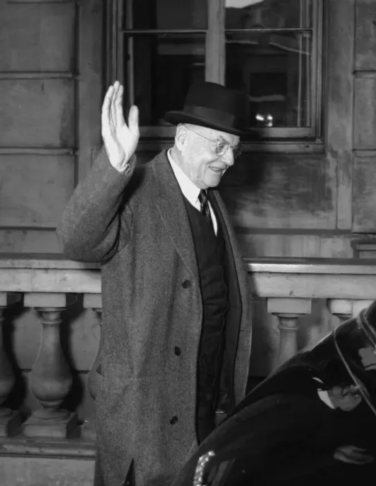 Framed Print : Suez Crisis 1956 John Foster Dulles leaving the Suez Conference at Lancaster House