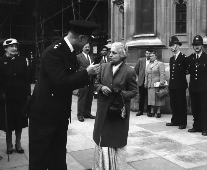 Framed Print : Suez Crisis 1956 Mrs Pamdit outside the Houses of Parliament 12 / 9 / 56 Framed Print : Suez Crisis 1956 Mrs Pamdit outside the Houses of Parliament 12 / 9 / 56