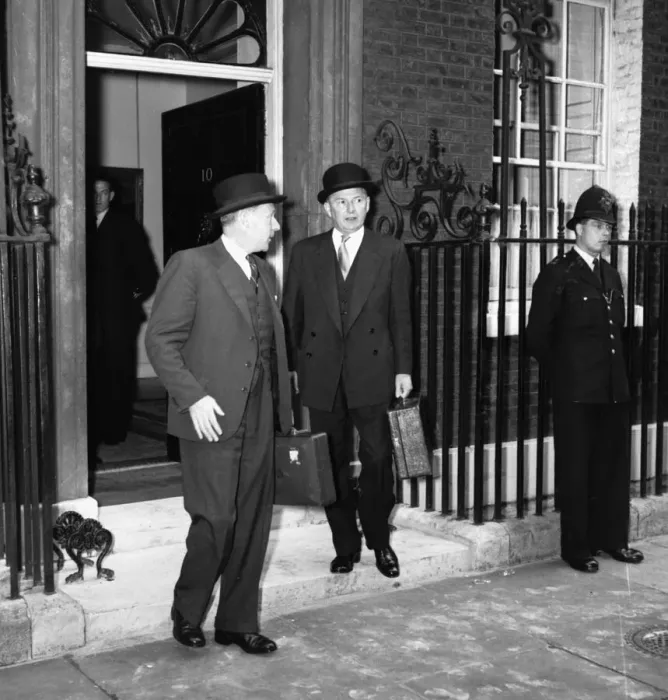 Framed Print : Suez Crisis 1956 Selwyn Lloyd leaving 10 Downing Street after a pre Parliament