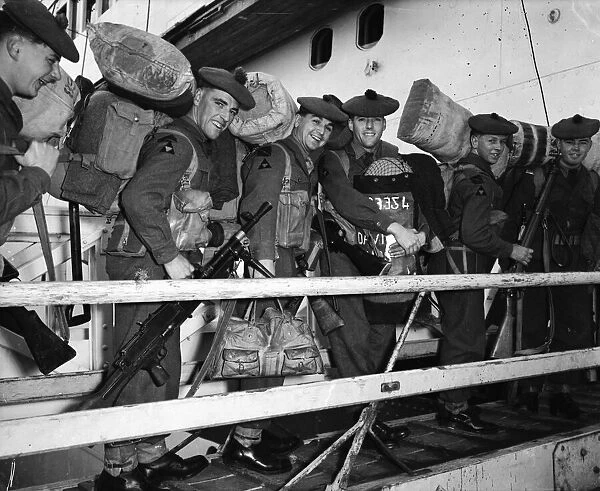 Suez Crisis 1956 Troops boarding the troopship Empire Fowey at Southhampton bound