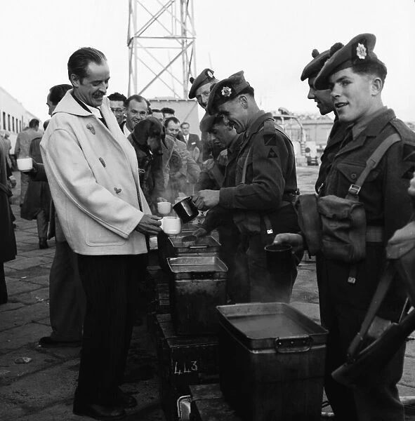 Suez Crisis 1956 Wally Hillinchip, a British evacuee