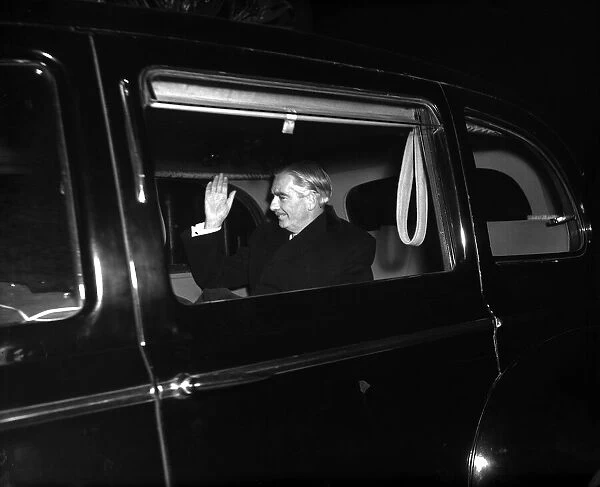 Suez Crisis 1957 Prime Minister Anthony Eden leaving No 10 Downing Street