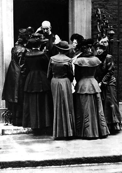 Suffragette women outside No 10 downing Street MSI