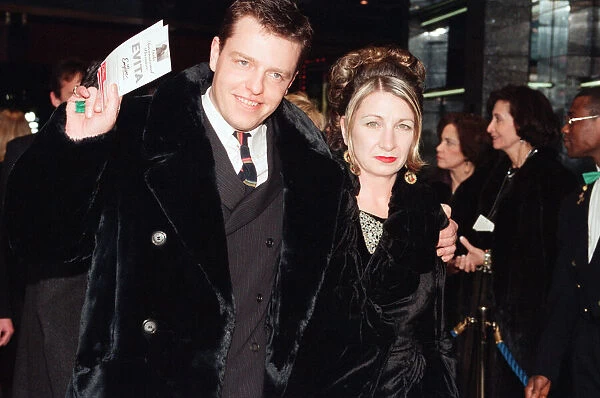 Suggs, lead singer of British ska group Madness, arrives for the Evita film premiere in