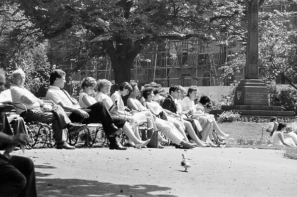 Summer Pics, Forbury Gardens, Public Park, Reading, Berkshire, June 1985