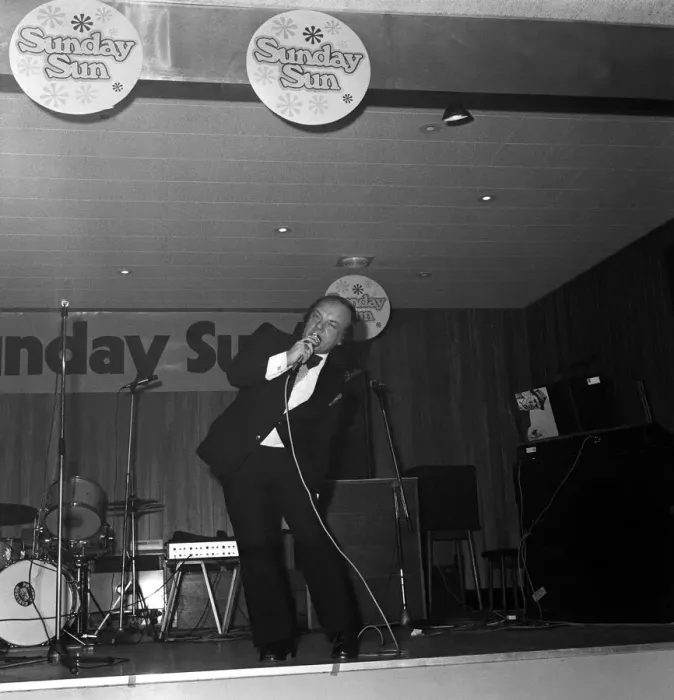 Framed Print : The Sunday Sun Jack Olubs Road Show at Westerhope Excelsior Social Club Framed Print : The Sunday Sun Jack Olubs Road Show at Westerhope Excelsior Social Club