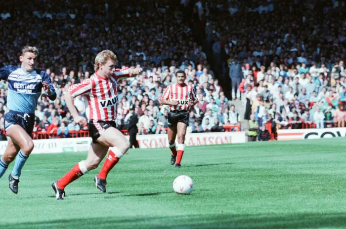 Framed Print : Sunderland 2-1 Middlesbrough, Division Two league match at Roker Park