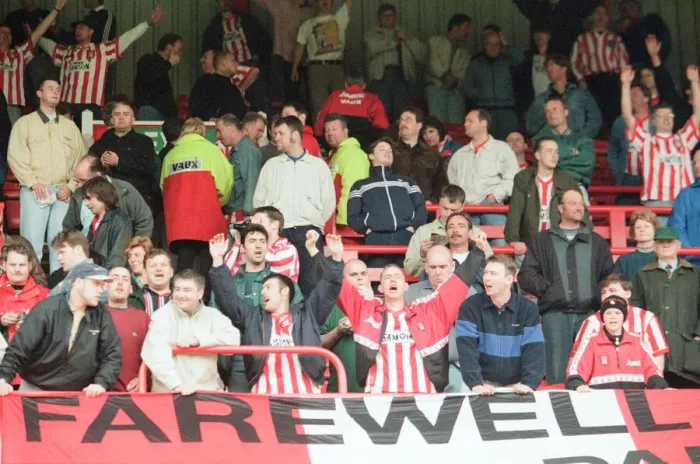 Framed Print : Sunderland 3-0 Everton, Premier league match at Roker Park Framed Print : Sunderland 3-0 Everton, Premier league match at Roker Park