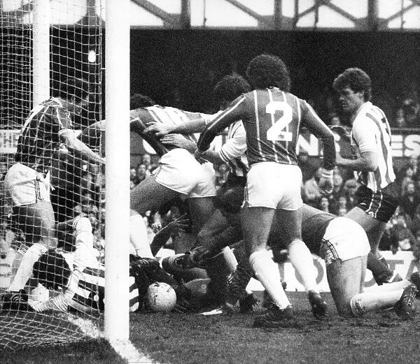 Sunderland Associated Football Club - Action from Sunderland v Leicester 19 December 1983