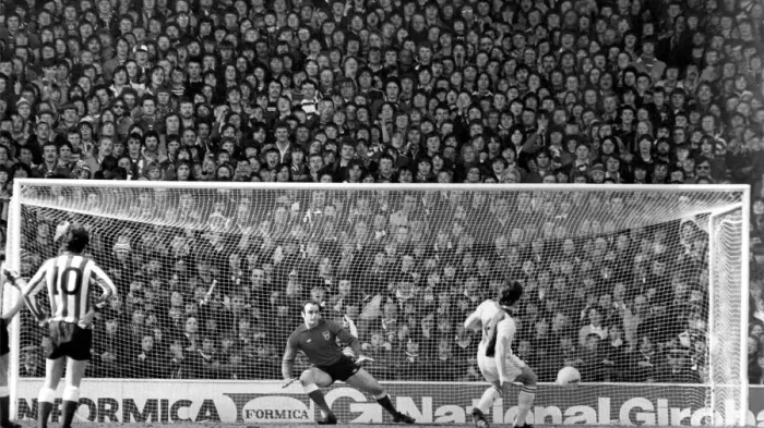 Framed Print : Sunderland Associated Football Club - Action from Sunderland v Blackburn Rover 16 April