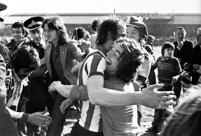 Framed Print : Sunderland Associated Football Club - Action from Sunderland v Bolton Wanderers 19 April Framed Print : Sunderland Associated Football Club - Action from Sunderland v Bolton Wanderers 19 April