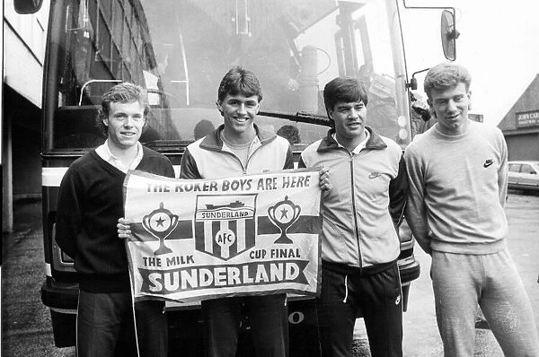Sunderland Associated Football Club - The Milk Cup final 22 March 1985, l to r, Berry