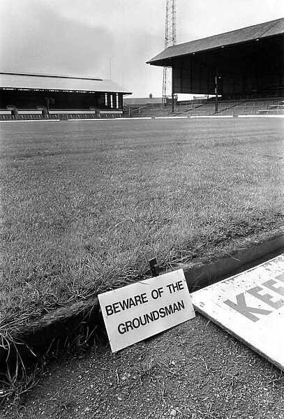 Sunderland Associated Football Club - Roker Park 24 June 1986 - beware of the groundsman