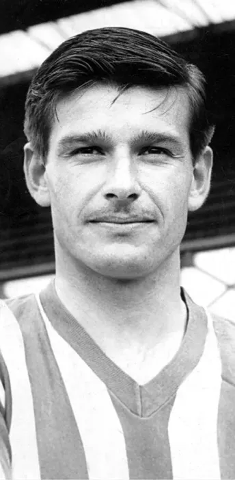 Framed Print : Sunderland Associated Football Club - Stan Anderson 14 September 1963 Framed Print : Sunderland Associated Football Club - Stan Anderson 14 September 1963