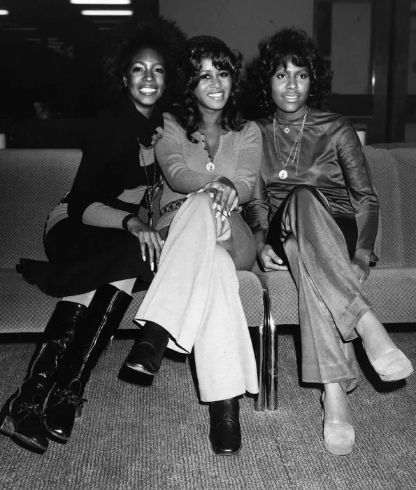 Framed Print : The Supremes Tuesday the 9th of November 1971 the girl singing group arriving at Heathrow Framed Print : The Supremes Tuesday the 9th of November 1971 the girl singing group arriving at Heathrow
