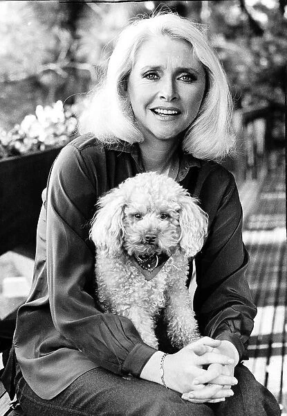 Susan Flannery actress with her pet dog Oxnard star in Dallas February 1981