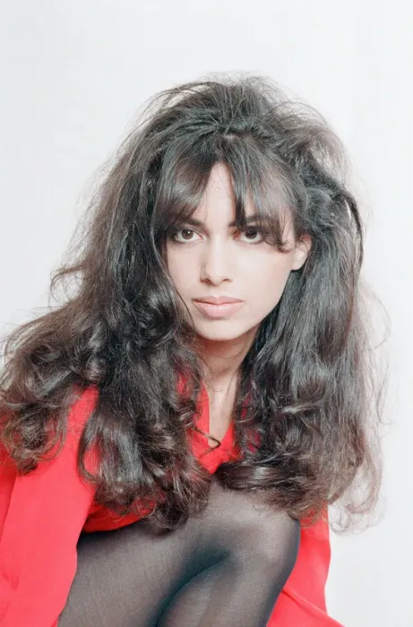 Framed Print : Susanna Hoffs, american singer, guitarist and actress, Studio Pix, London Framed Print : Susanna Hoffs, american singer, guitarist and actress, Studio Pix, London