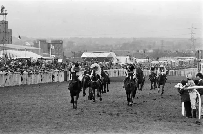 Framed Print : Last Suspect, ridden by Jockey Hywel Davies wins the 1985 Grand National at Aintree Framed Print : Last Suspect, ridden by Jockey Hywel Davies wins the 1985 Grand National at Aintree