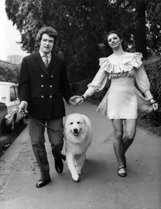 Framed Print : Suzanna Scott of Edinburgh who is marrying the personal assistant of the Bee Gees Framed Print : Suzanna Scott of Edinburgh who is marrying the personal assistant of the Bee Gees