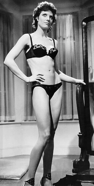Suzanne Danielle actress in underwear 1978