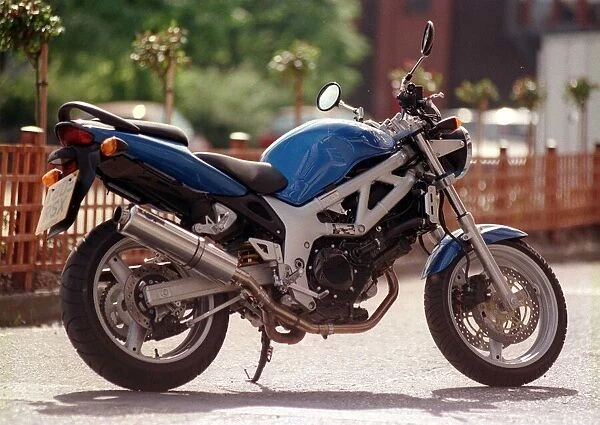 Suzuki SV650 motorcycle Road Record supplement 1999 blue motorbike