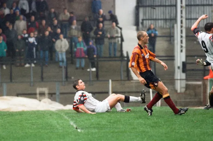 Framed Print : Swansea 2 - 0 Bradford, League Division Two match held at Vetch Field Framed Print : Swansea 2 - 0 Bradford, League Division Two match held at Vetch Field