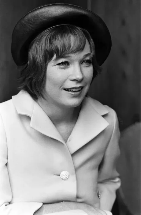 Framed Print : Sweet Charity star Shirley MacLaine is in London for a short stay