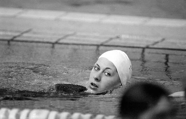 Swimmer Sharron Davies seen here training at the swimming pool before her heat in the 200