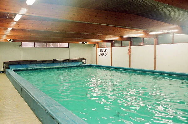 Swimming Pool at Thingwall Hall, Broadgreen, Liverpool, 27th September 1993