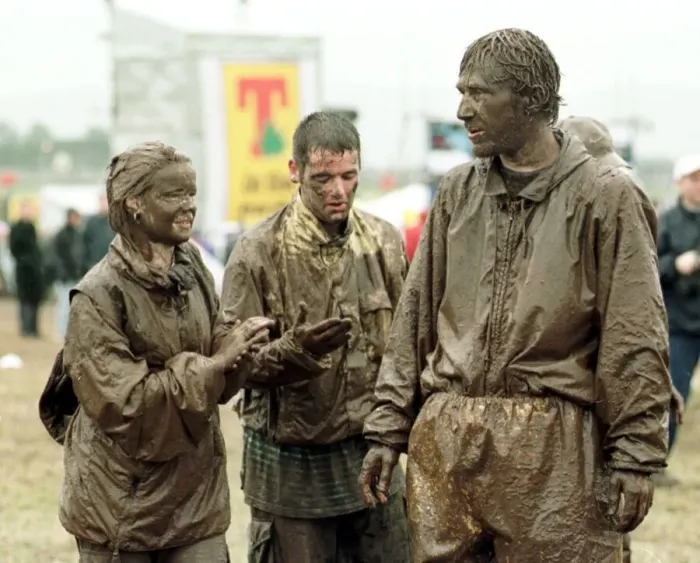 Framed Print : T in the Park Concert in Balado, Scotland July 1998 Festival goers covered in mud Framed Print : T in the Park Concert in Balado, Scotland July 1998 Festival goers covered in mud
