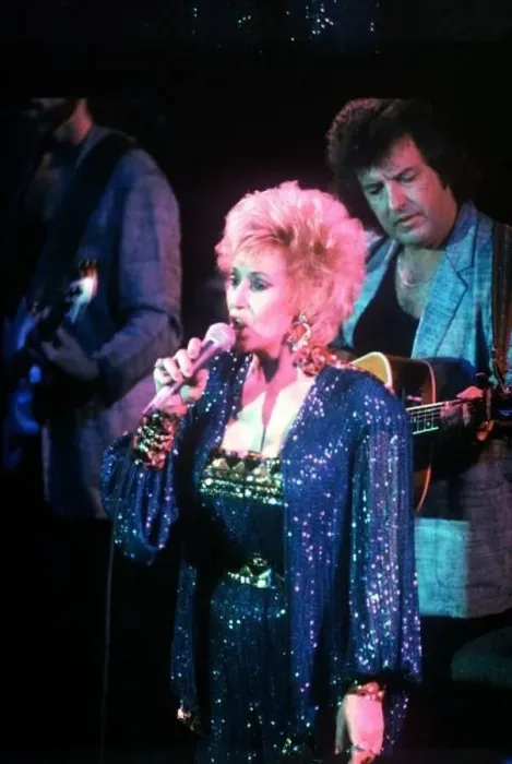 : Tammy Wynette May 1988 Country & Western singer songwriter