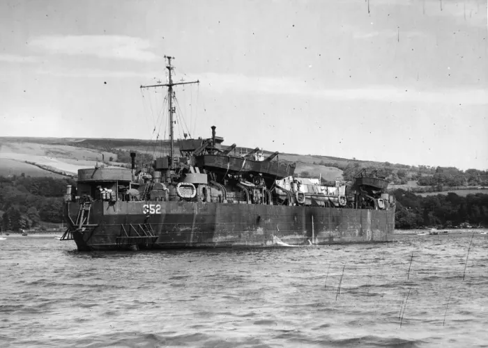 Framed Print : Tank landing craft number 352 - whose crew complain that they have ben victimised because Framed Print : Tank landing craft number 352 - whose crew complain that they have ben victimised because