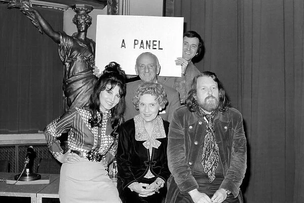 Team For BBC Radio 4. March 1975 75-01538 right Willy Rushden