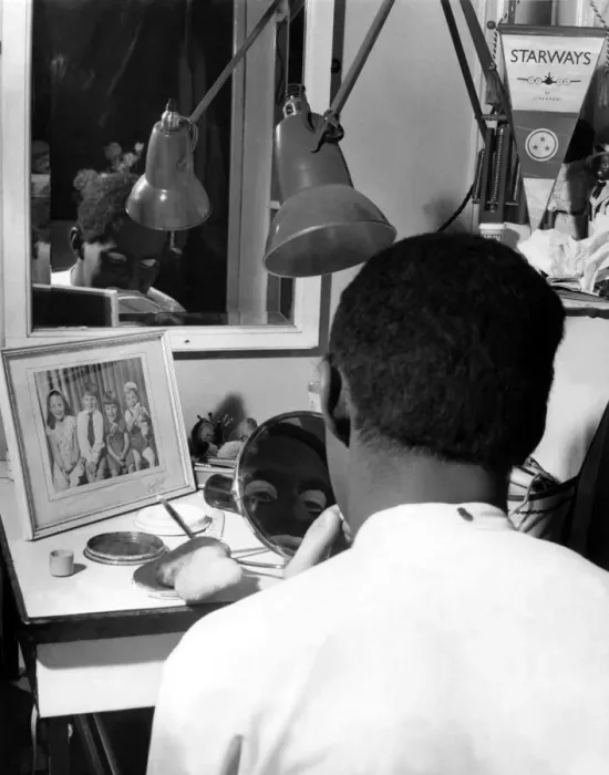 Framed Print : Television programme - The Black and White Minstrel Show filmed at the Victoria Palace in