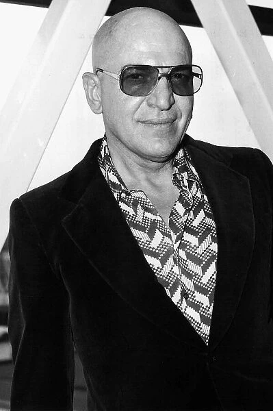 Telly Savalas Greek actor 1975
