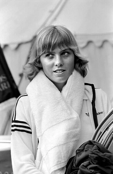 Tennis player Bettina Bunge. June 1980 80-3060-003