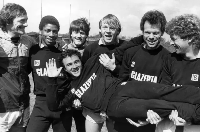 Framed Print : Terry Gibson is given a pick-me-up from his Sky Blues colleagues, including Stuart Pearce Framed Print : Terry Gibson is given a pick-me-up from his Sky Blues colleagues, including Stuart Pearce