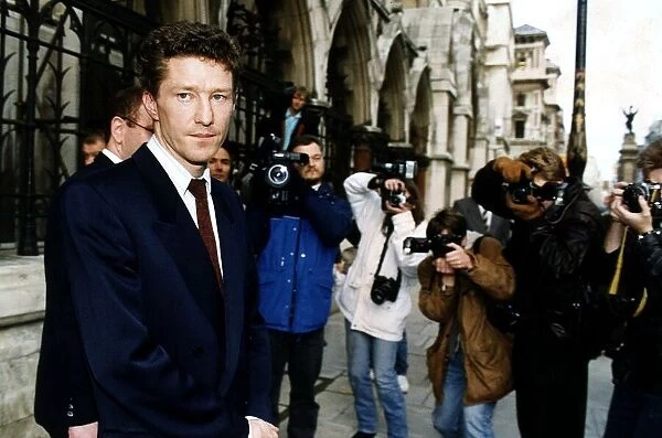 Terry Marsh Boxer leaves the High Court in London after the verdict today surrounded by