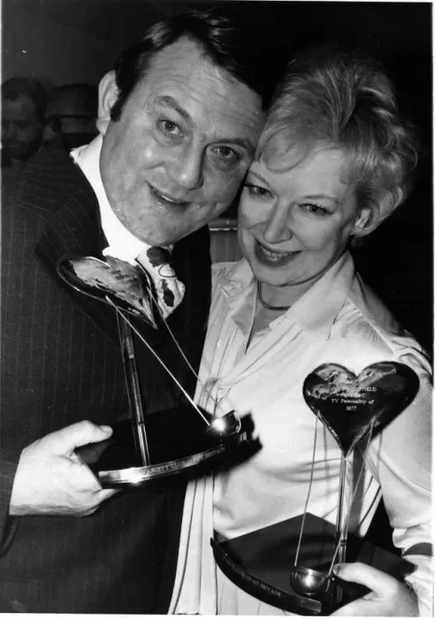 Framed Print : Terry Scott and June Whitfield at The Variety Club of Great Britain annual show business Framed Print : Terry Scott and June Whitfield at The Variety Club of Great Britain annual show business