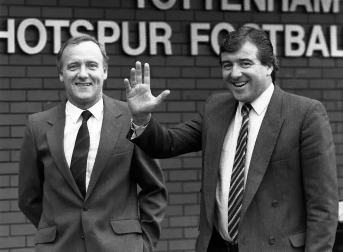 Framed Print : Terry Venables breezed into his new job at Tottenham Hotspur by taxi looking bright Framed Print : Terry Venables breezed into his new job at Tottenham Hotspur by taxi looking bright