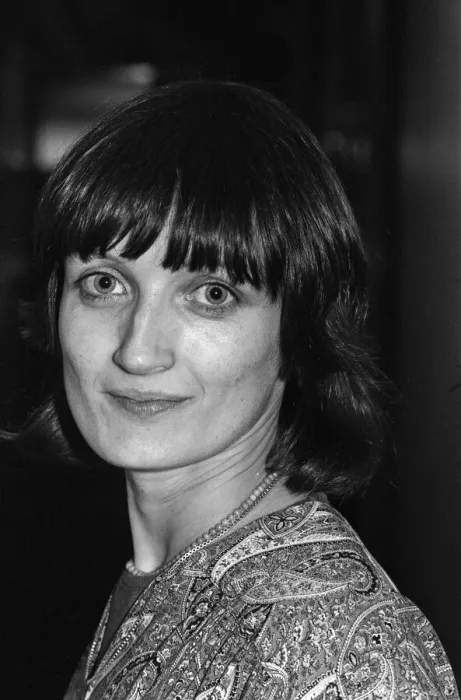 Framed Print : Tessa Jowell, Labour candidate in the Ilford North by-election. 24th January 1978