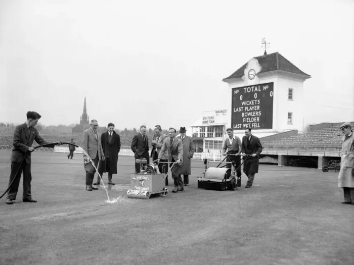 Framed Print : Testing out a new drying machine at Warwick C. C. C, Edgbaston. 21st April 1955